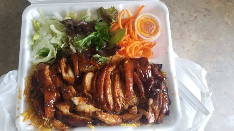 Boneless jerk chicken to go